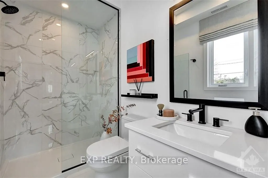 2370 TENTH LINE Road, #3203