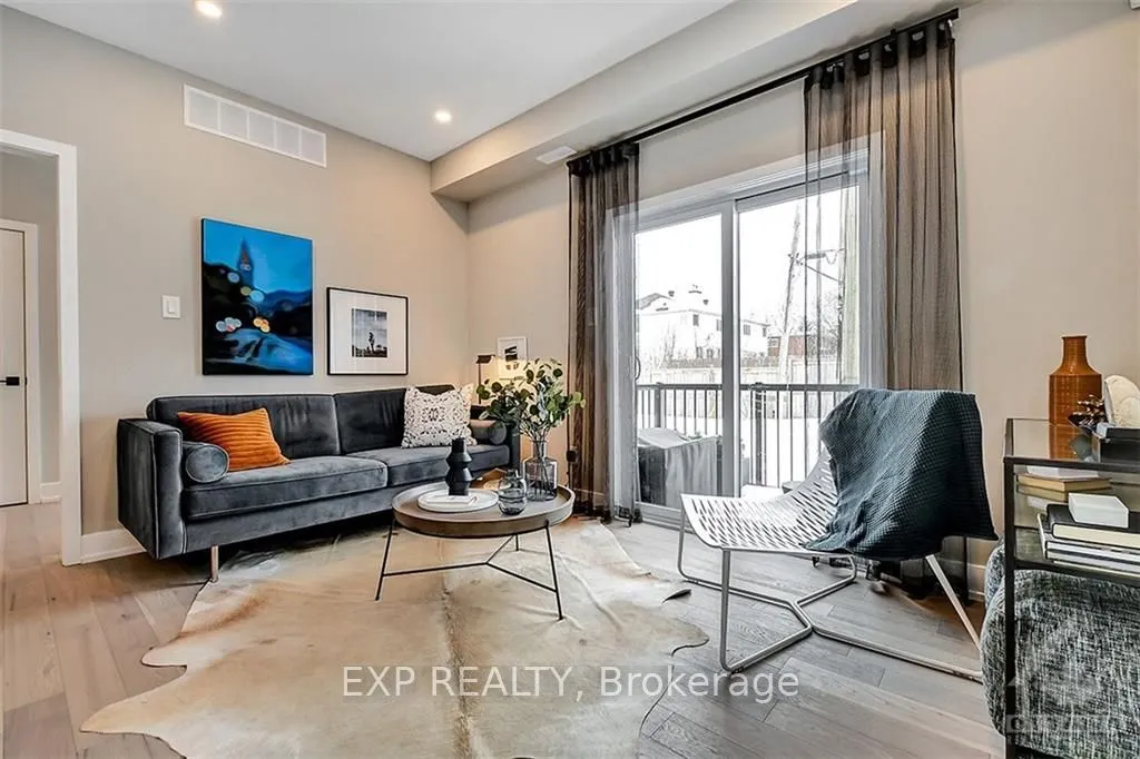 2370 TENTH LINE Road, #3203