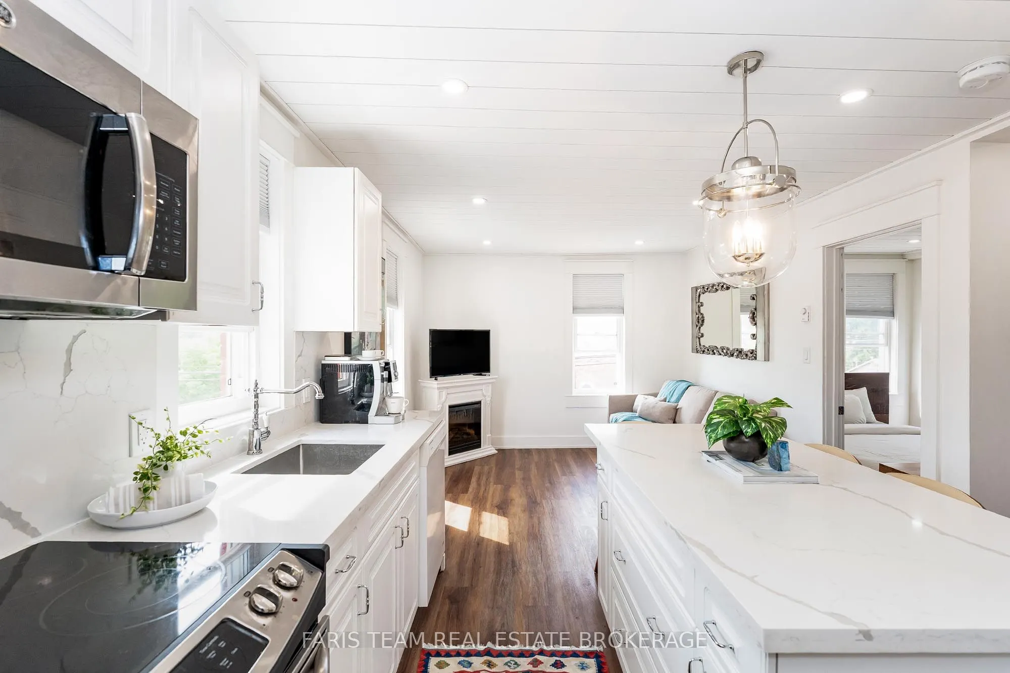 110 Sykes Street N, #303