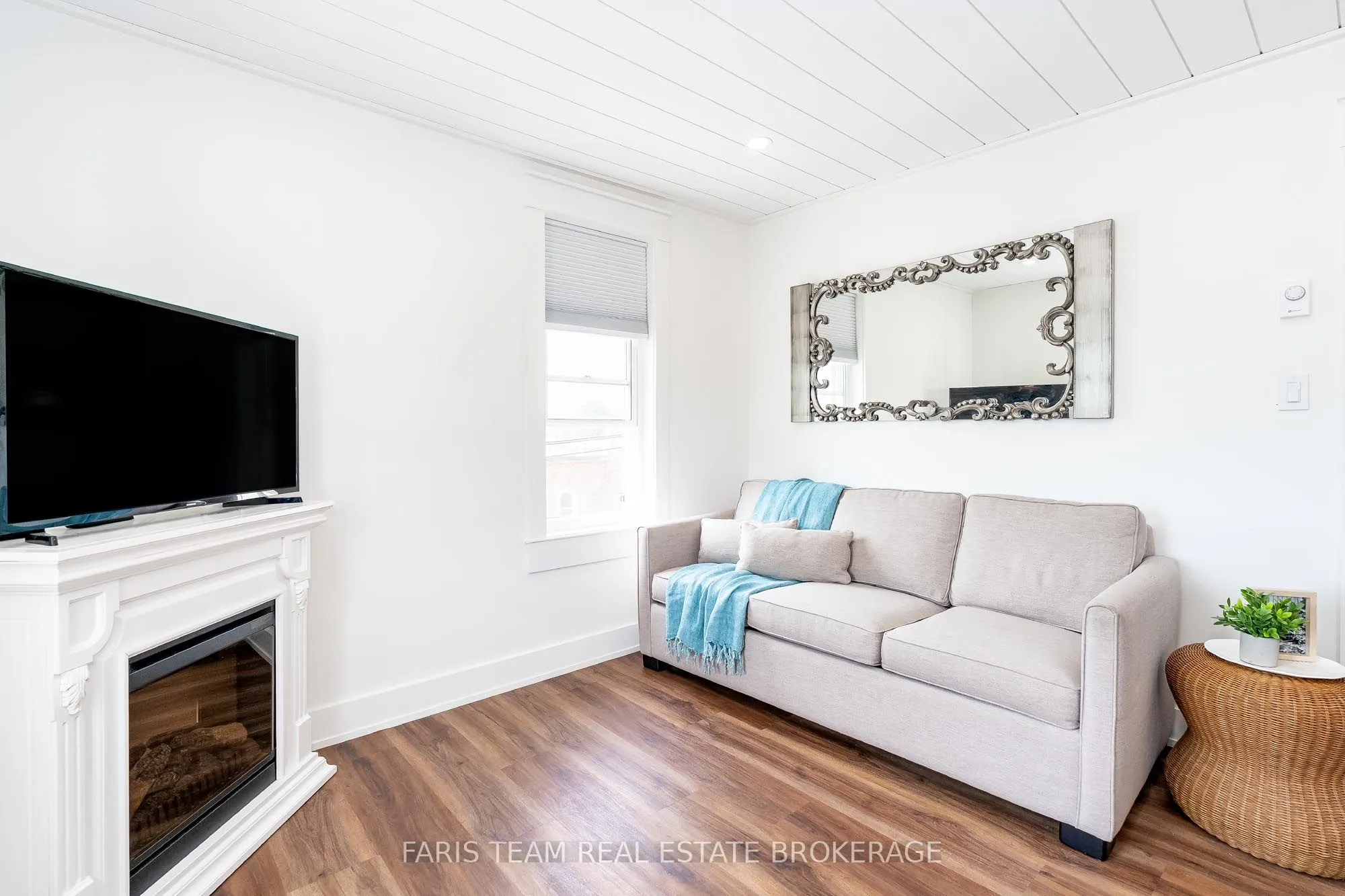 110 Sykes Street N, #303