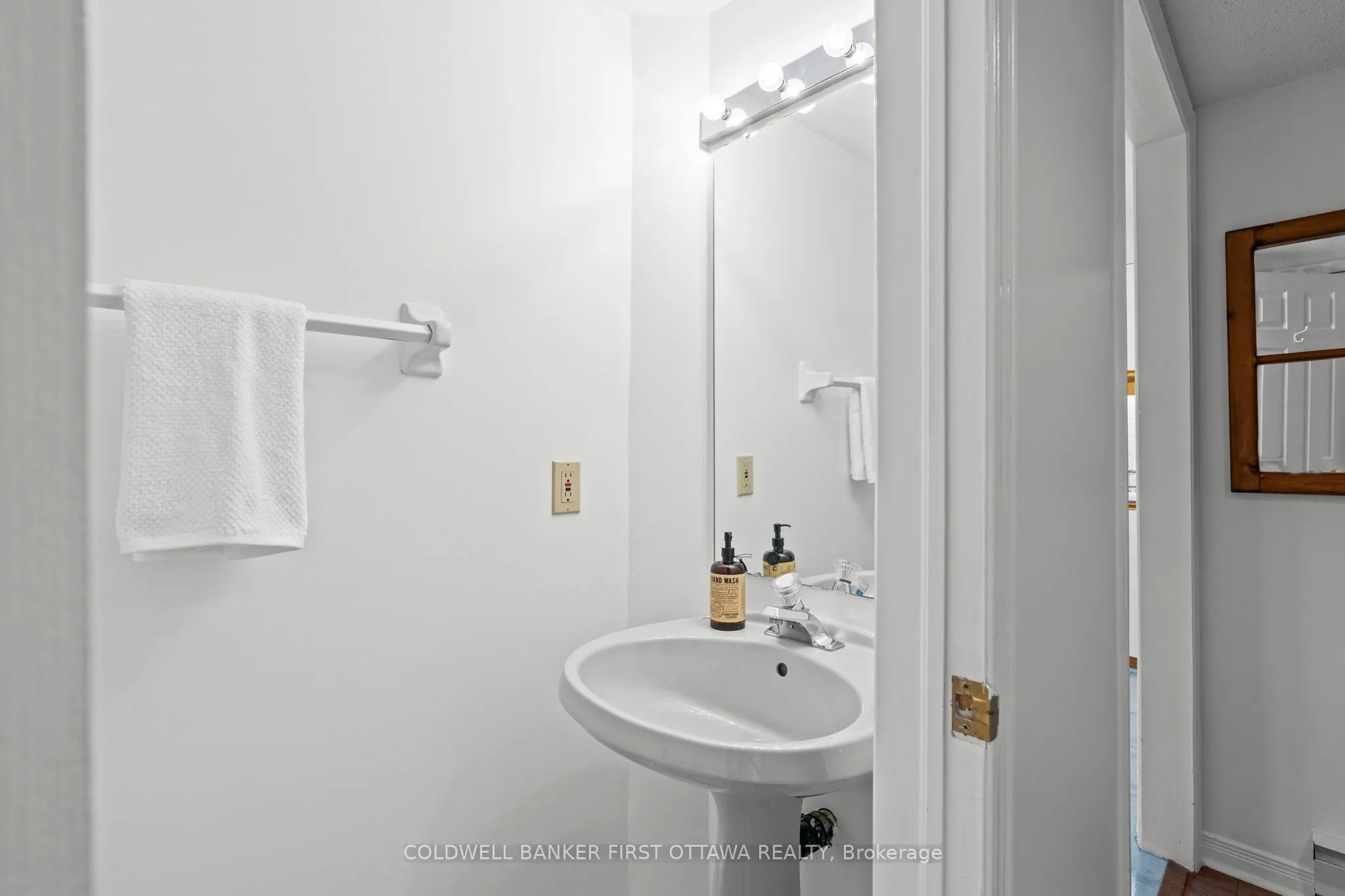 250 Fountain Place, #111F