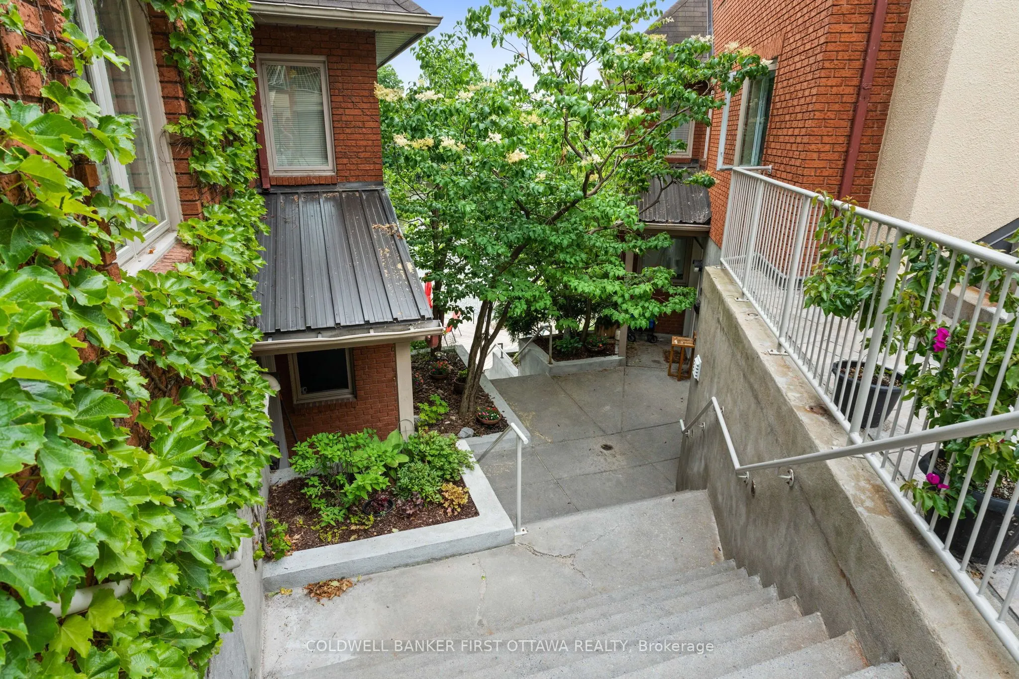 250 Fountain Place, #111F