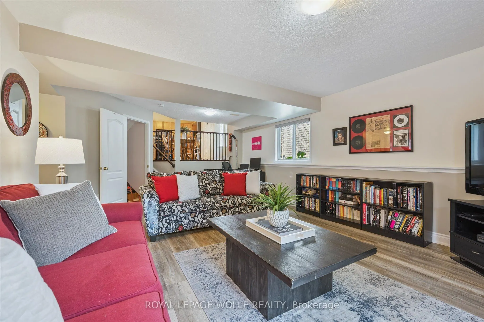 576 Windjammer Way