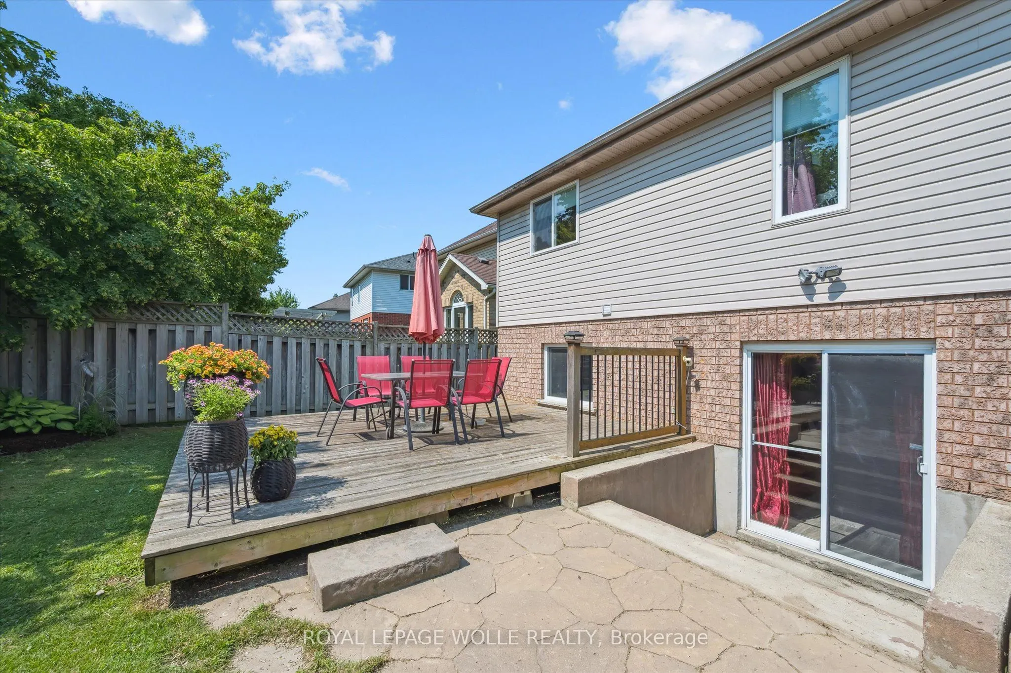 576 Windjammer Way