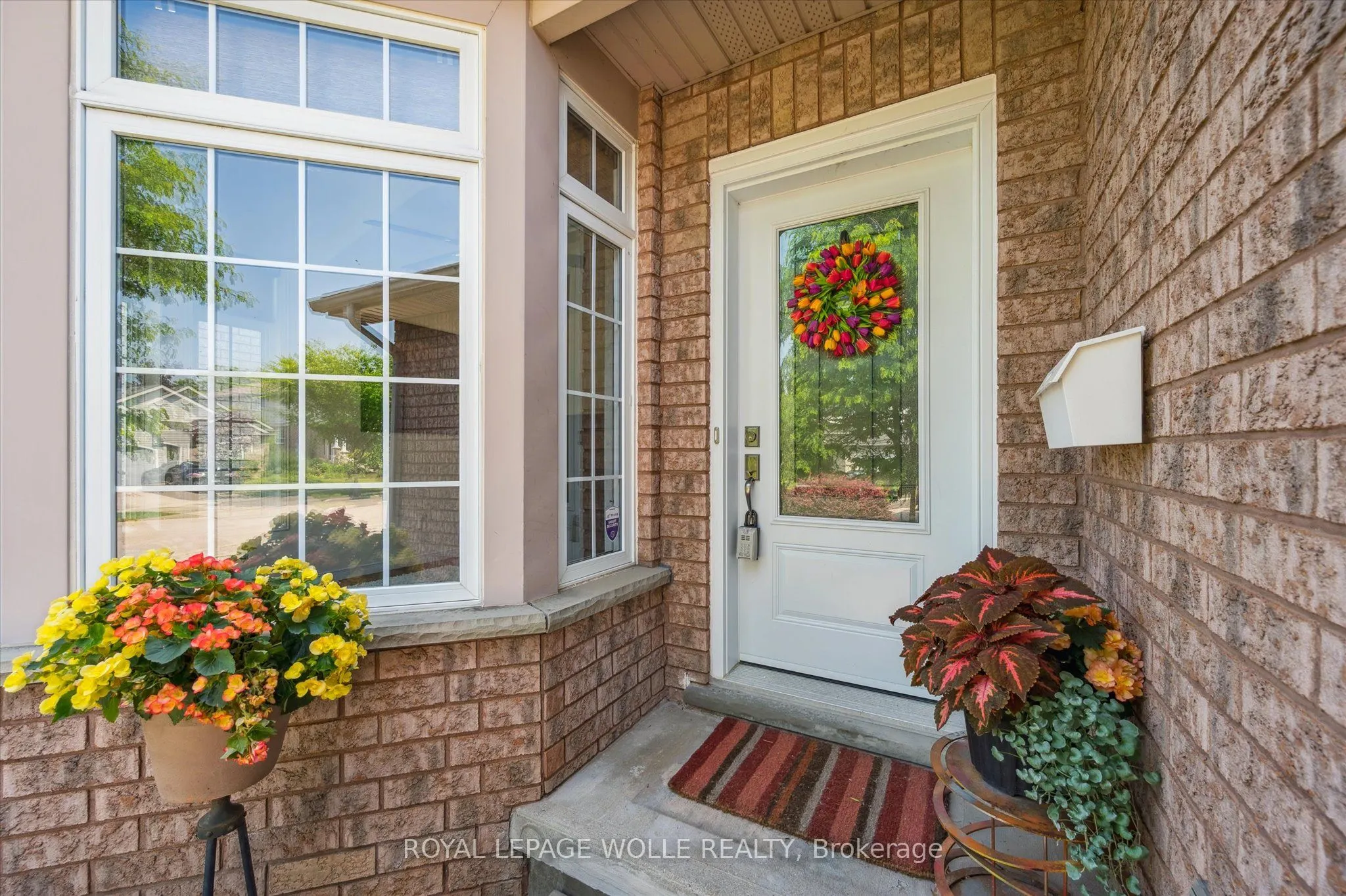 576 Windjammer Way