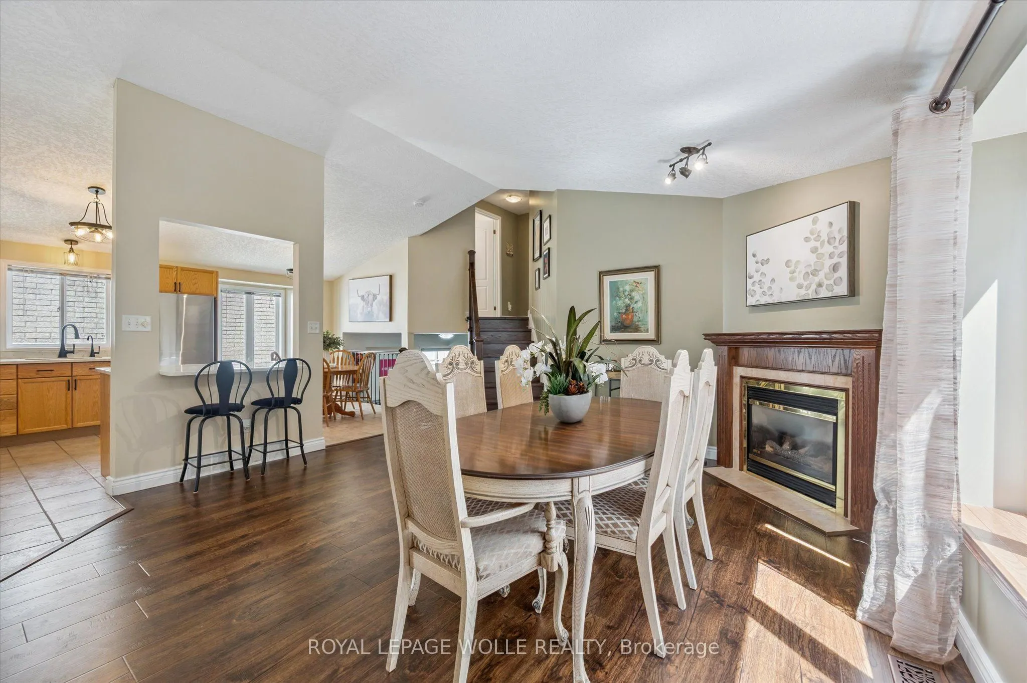 576 Windjammer Way