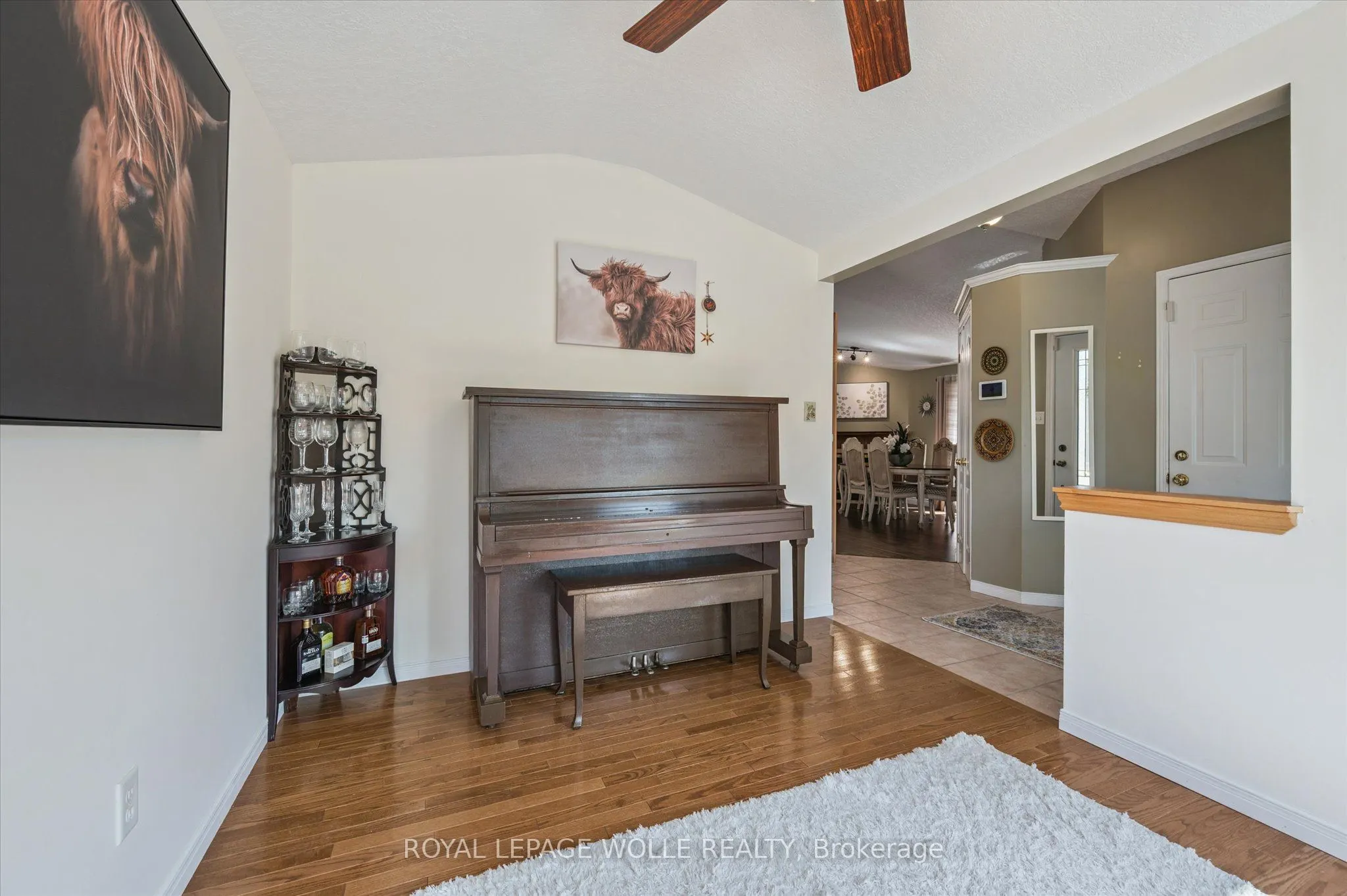 576 Windjammer Way