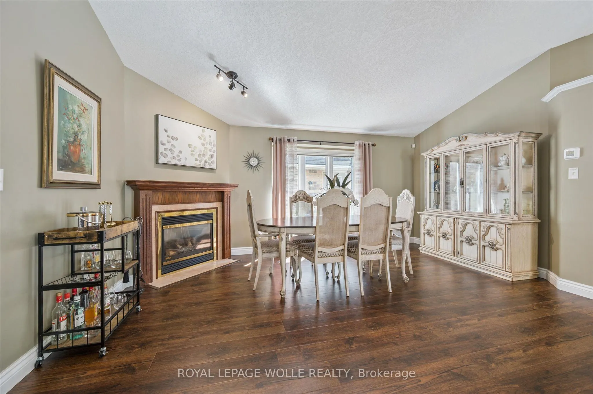 576 Windjammer Way
