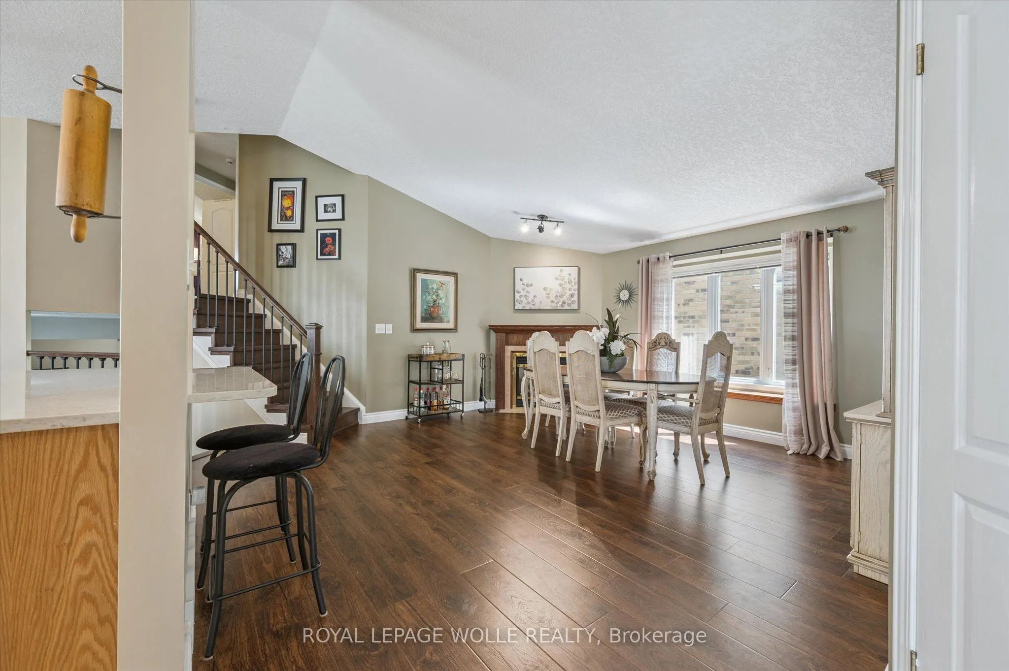 576 Windjammer Way