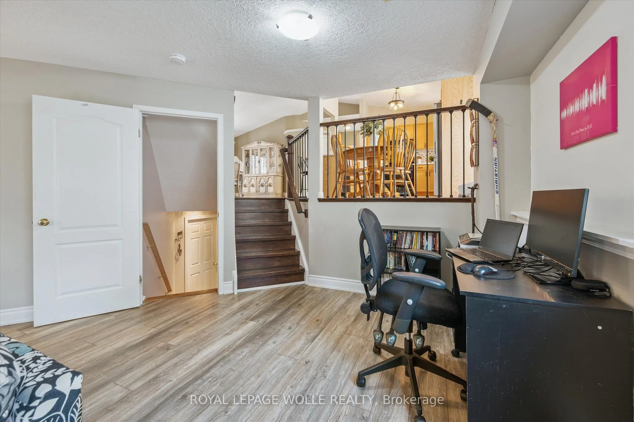 576 Windjammer Way
