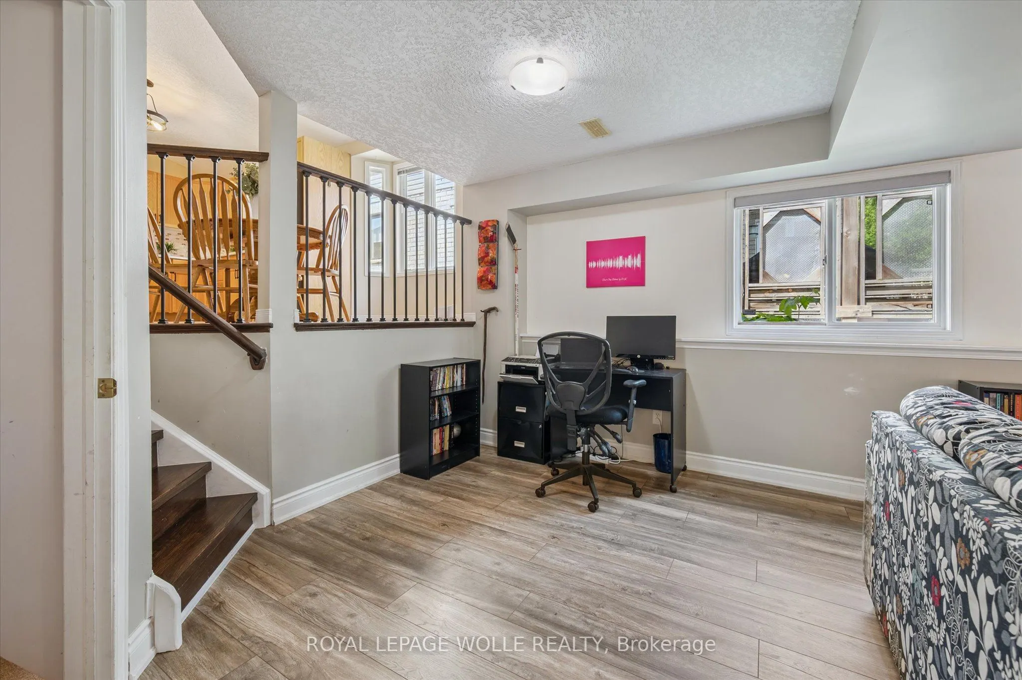 576 Windjammer Way