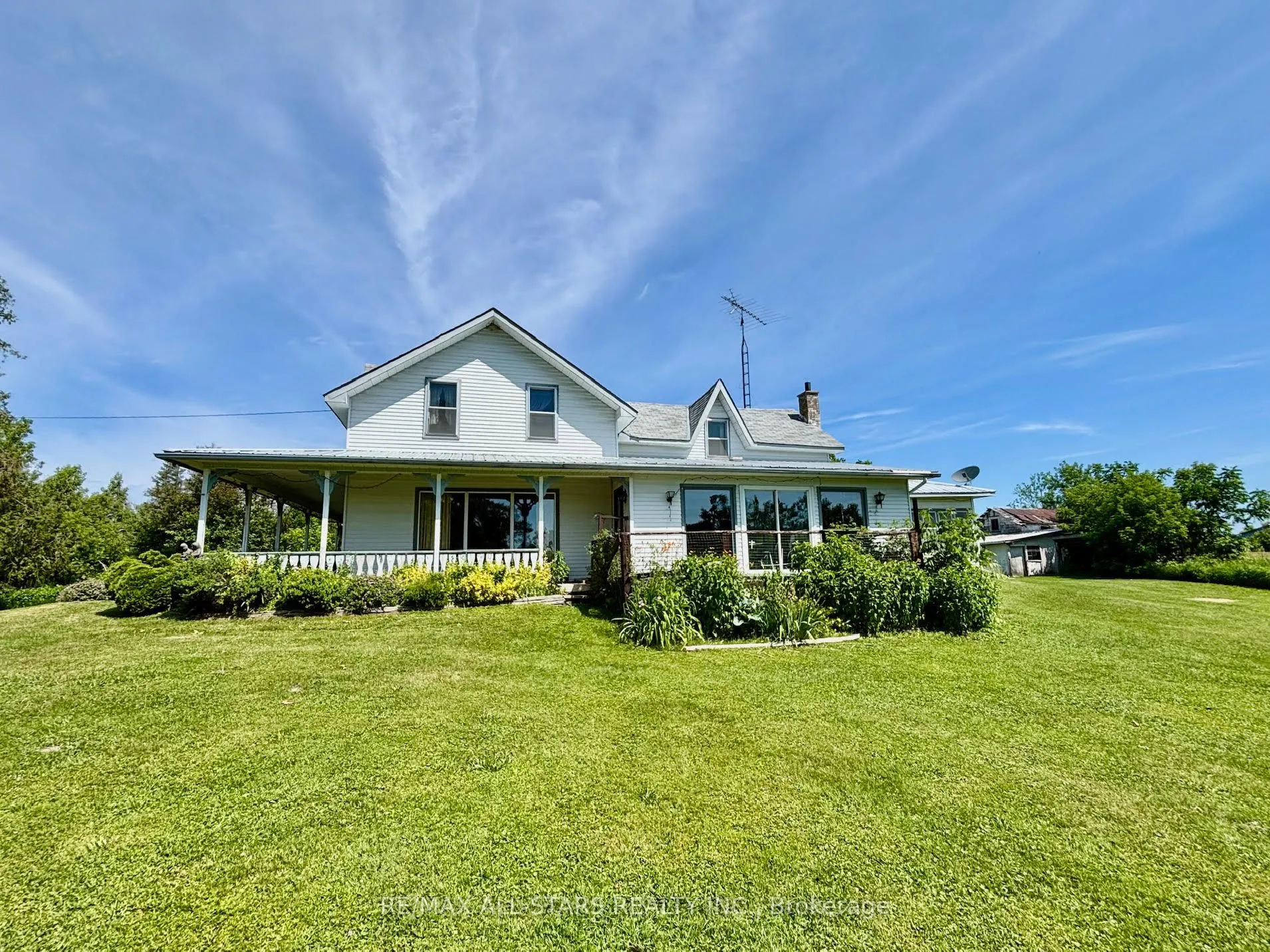 1864 Victoria Road