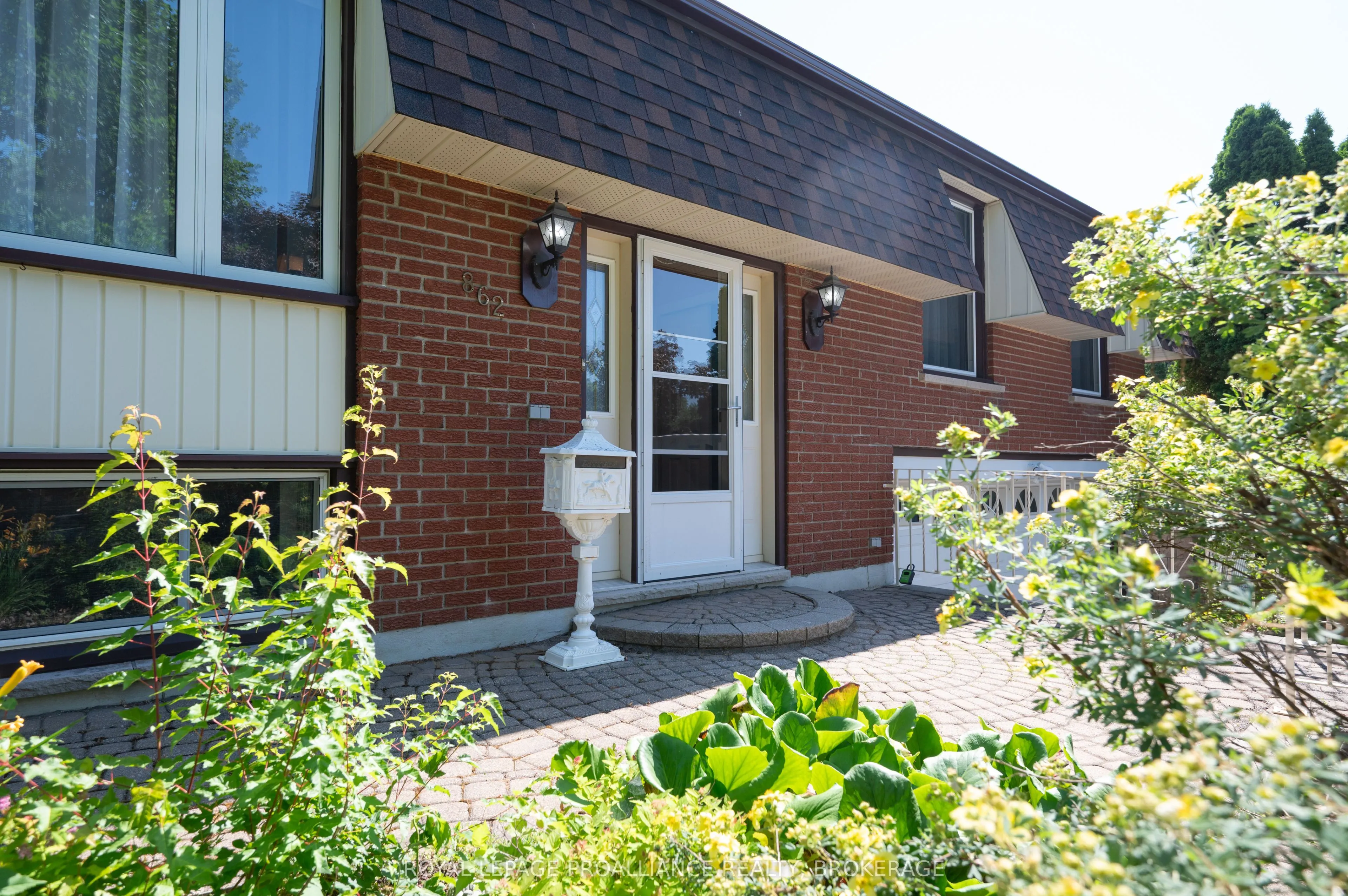 862 Berwick Place
