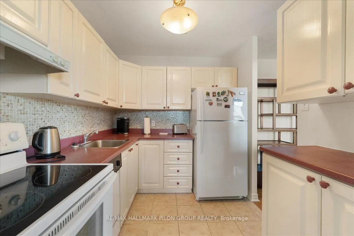 2020 JASMINE Crescent, #714