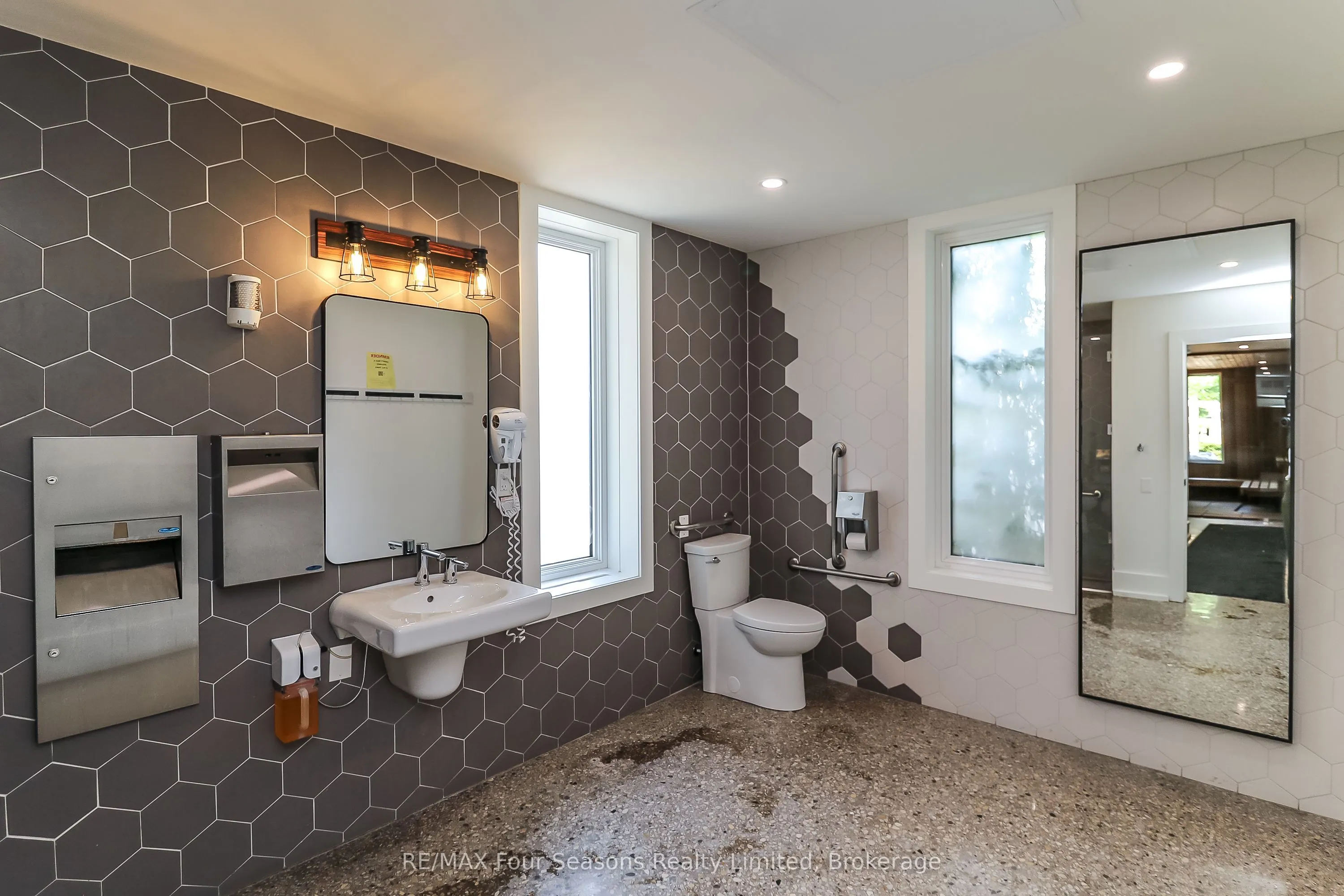 13 Beausoleil Lane, #207