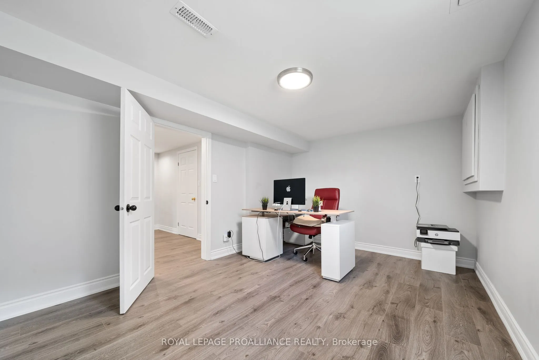 12 Hastings Drive