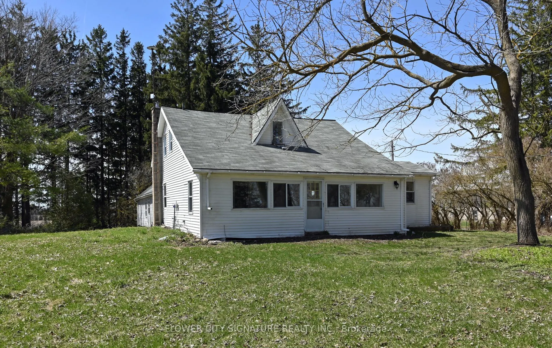 215274 10th Line