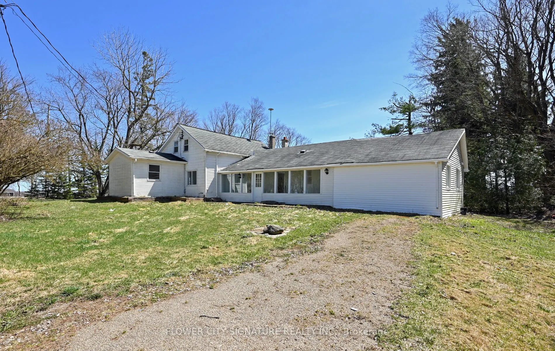 215274 10th Line