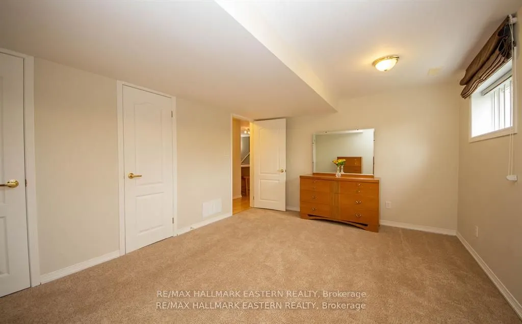 877 Wentworth Street, #14