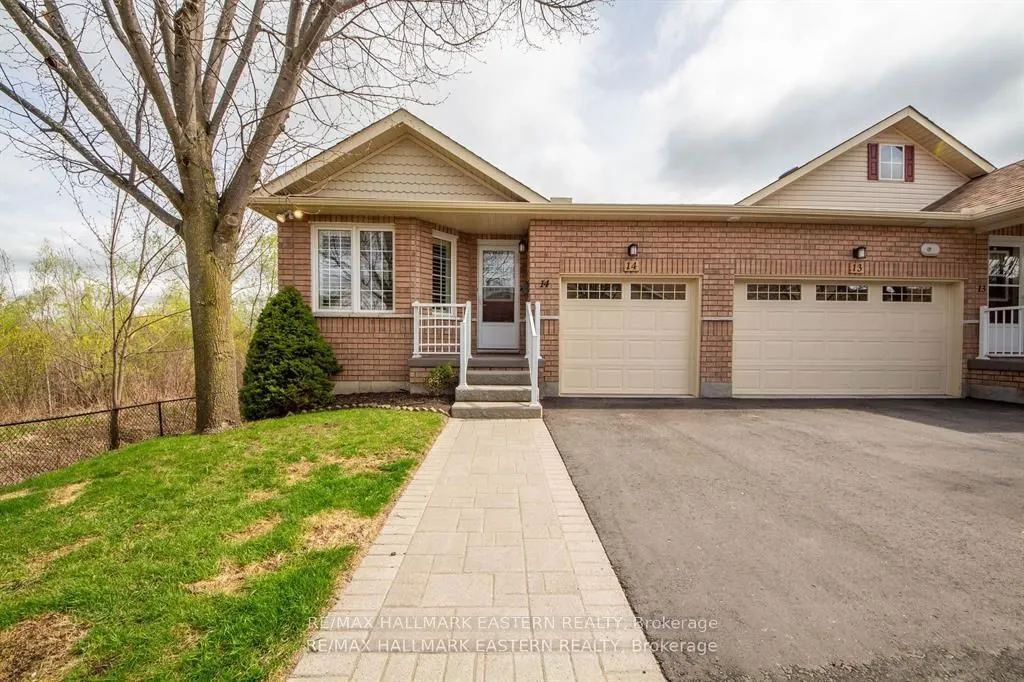 877 Wentworth Street, #14