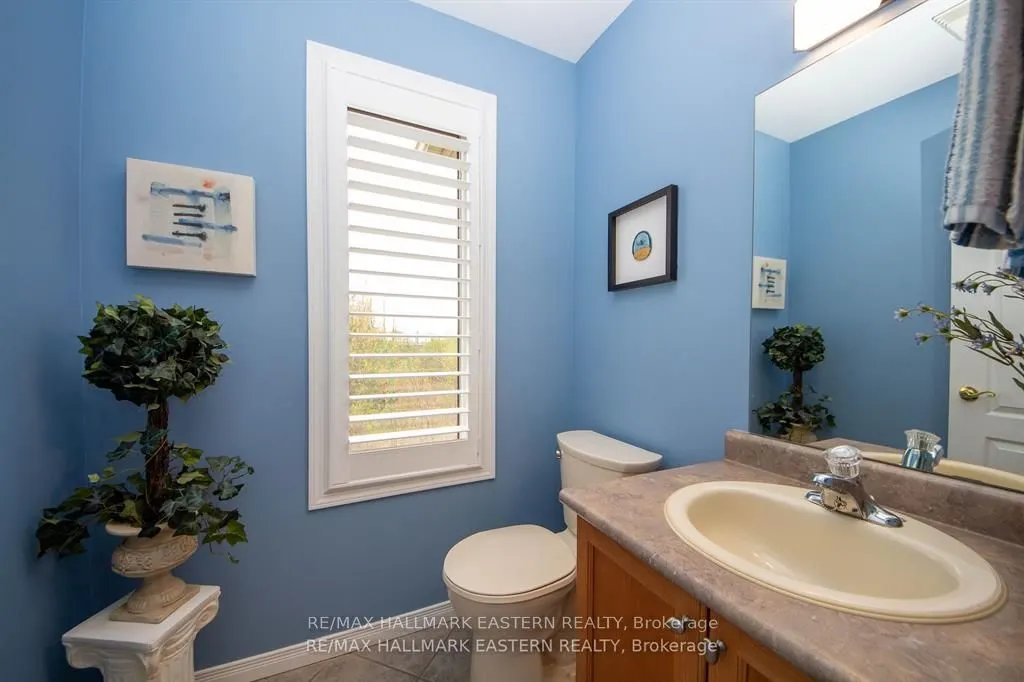 877 Wentworth Street, #14