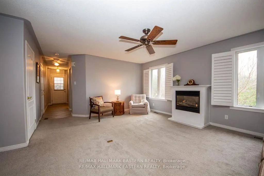 877 Wentworth Street, #14