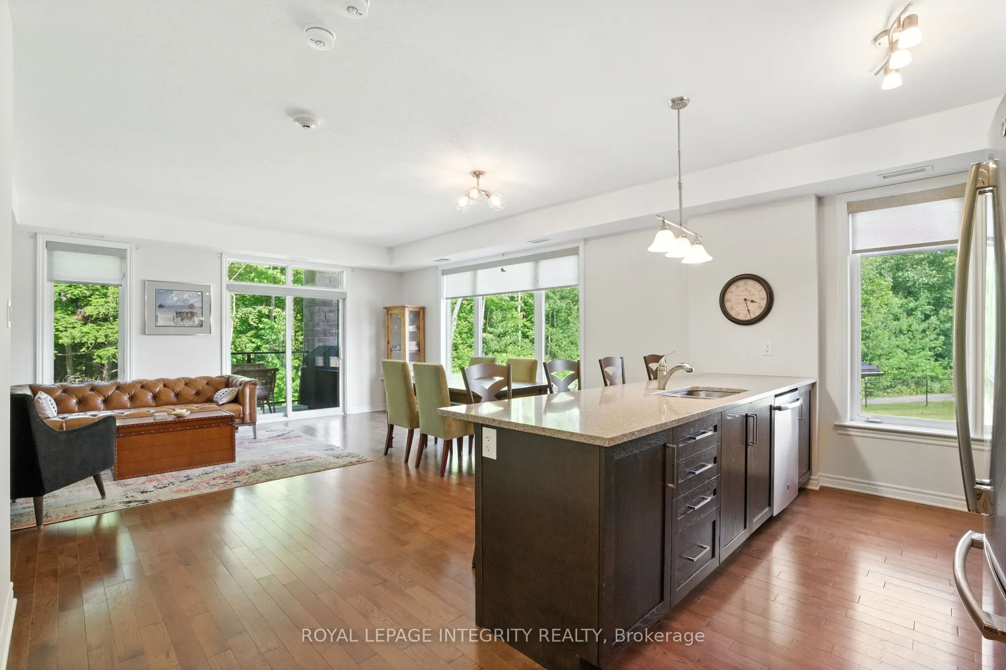 700 Du Rivage Street, #103
