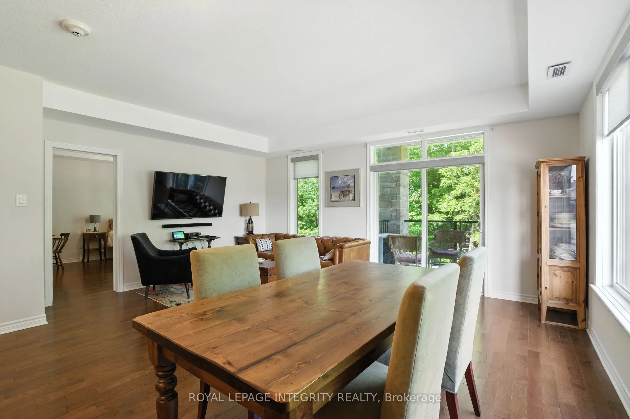 700 Du Rivage Street, #103