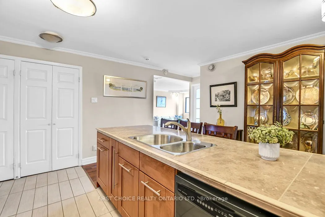 40 Landry Street, #1208