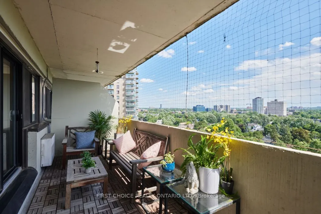 40 Landry Street, #1208