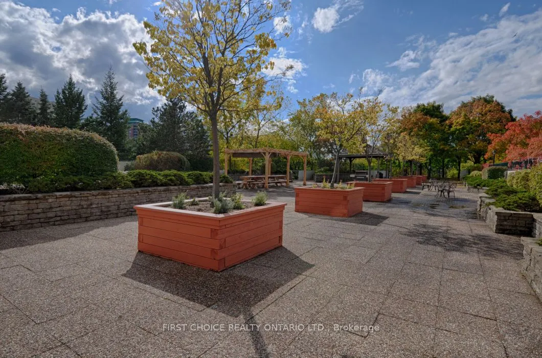 40 Landry Street, #1208