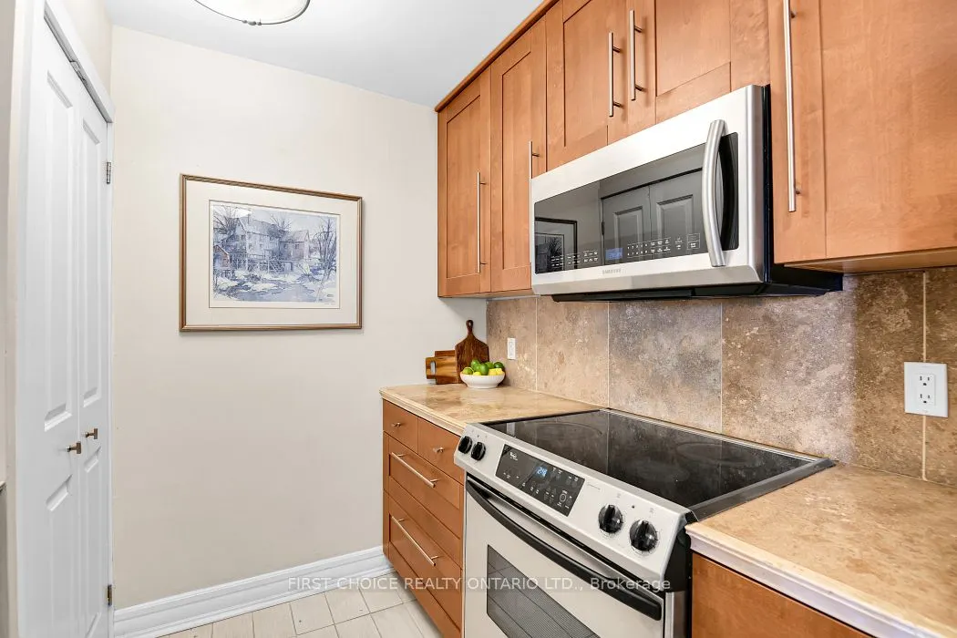 40 Landry Street, #1208