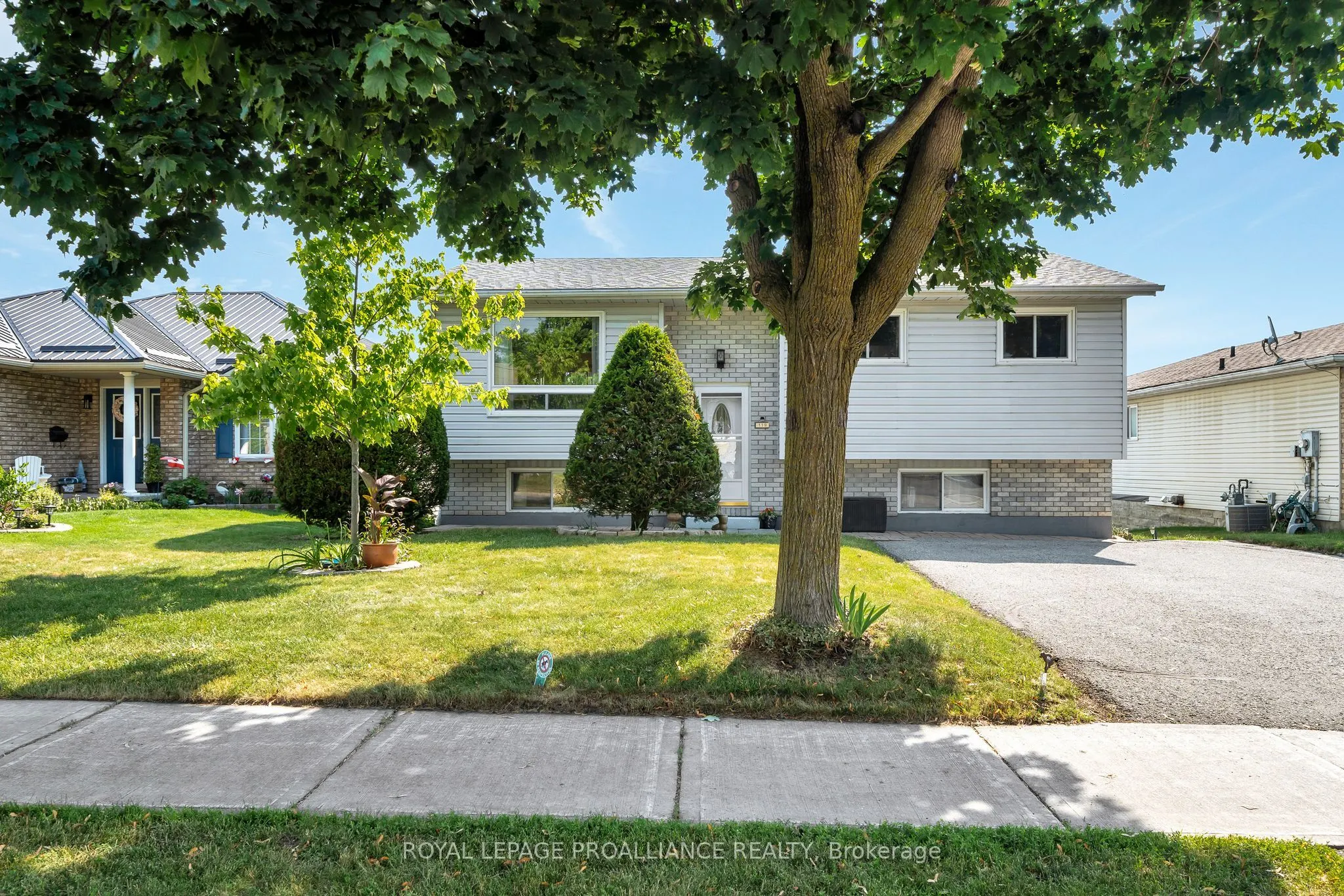 119 University Avenue