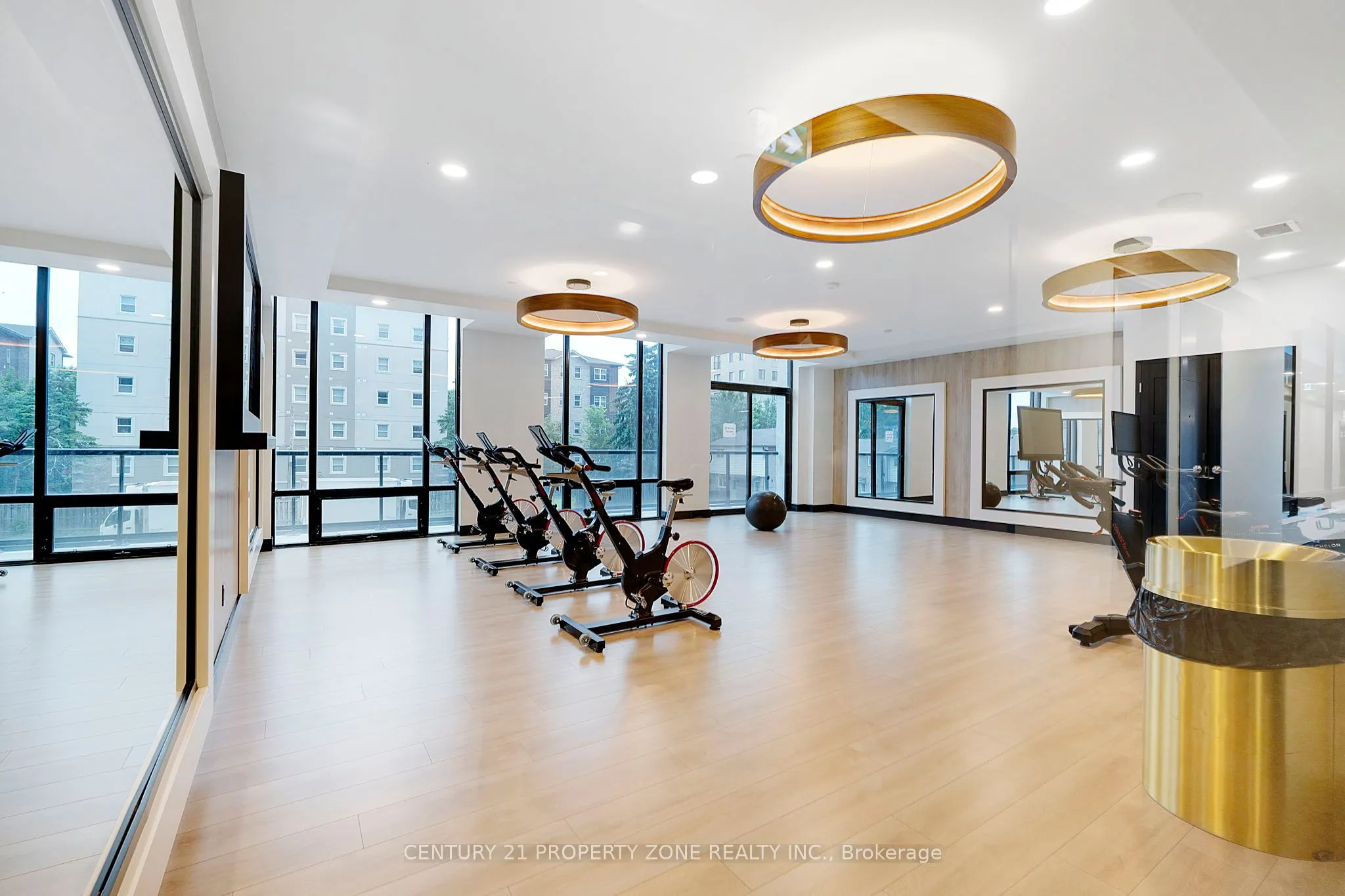 145 Columbia Street W, #2429