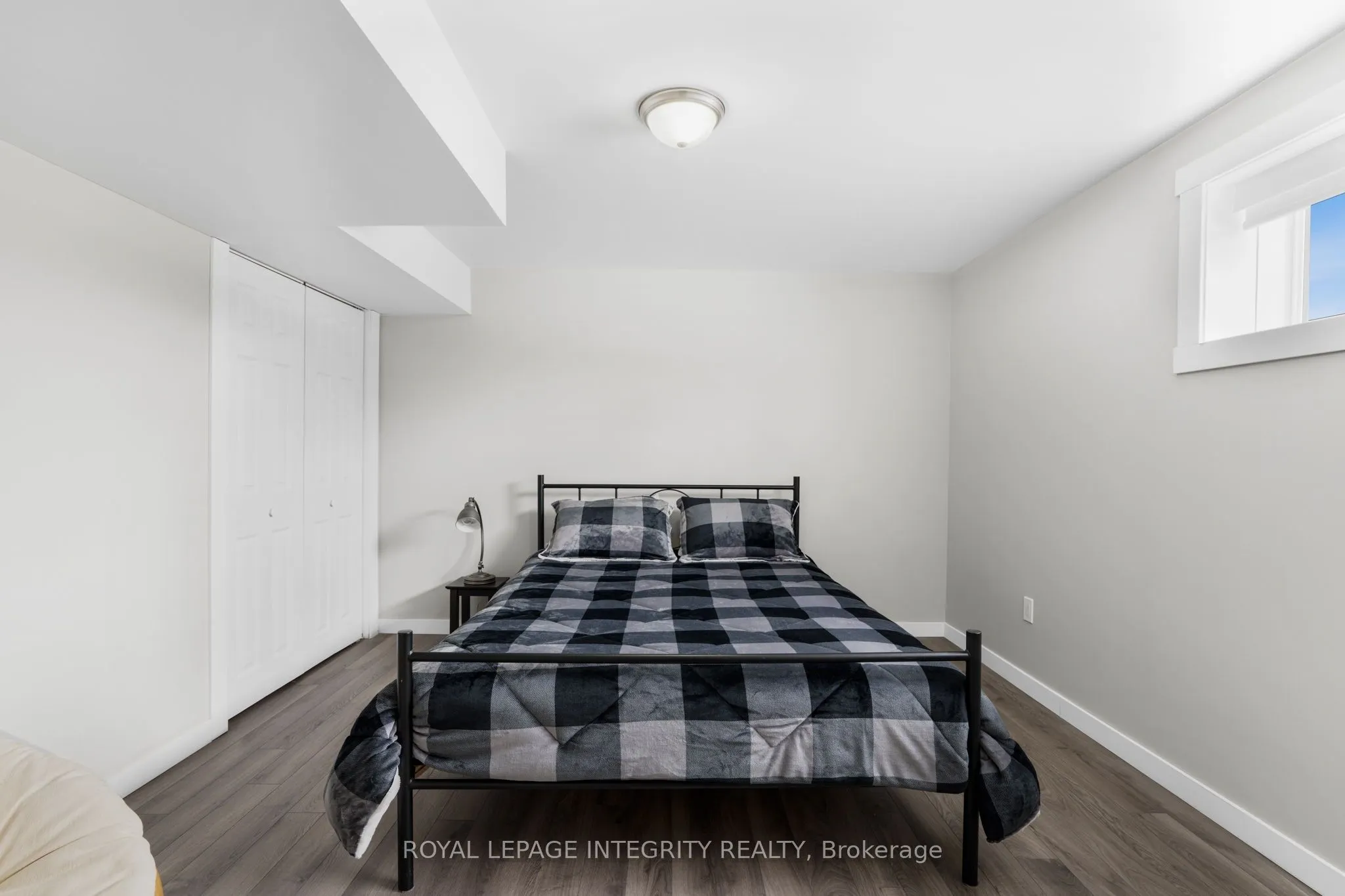 251 Des Violettes Street