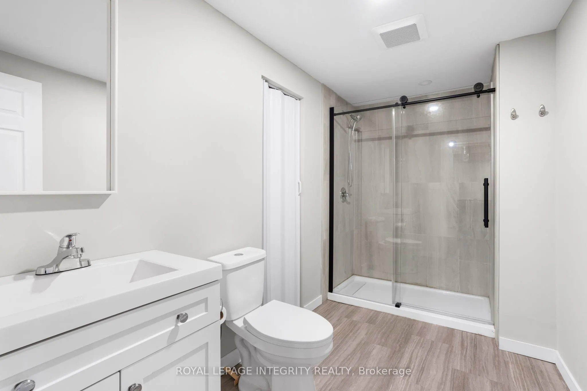 251 Des Violettes Street