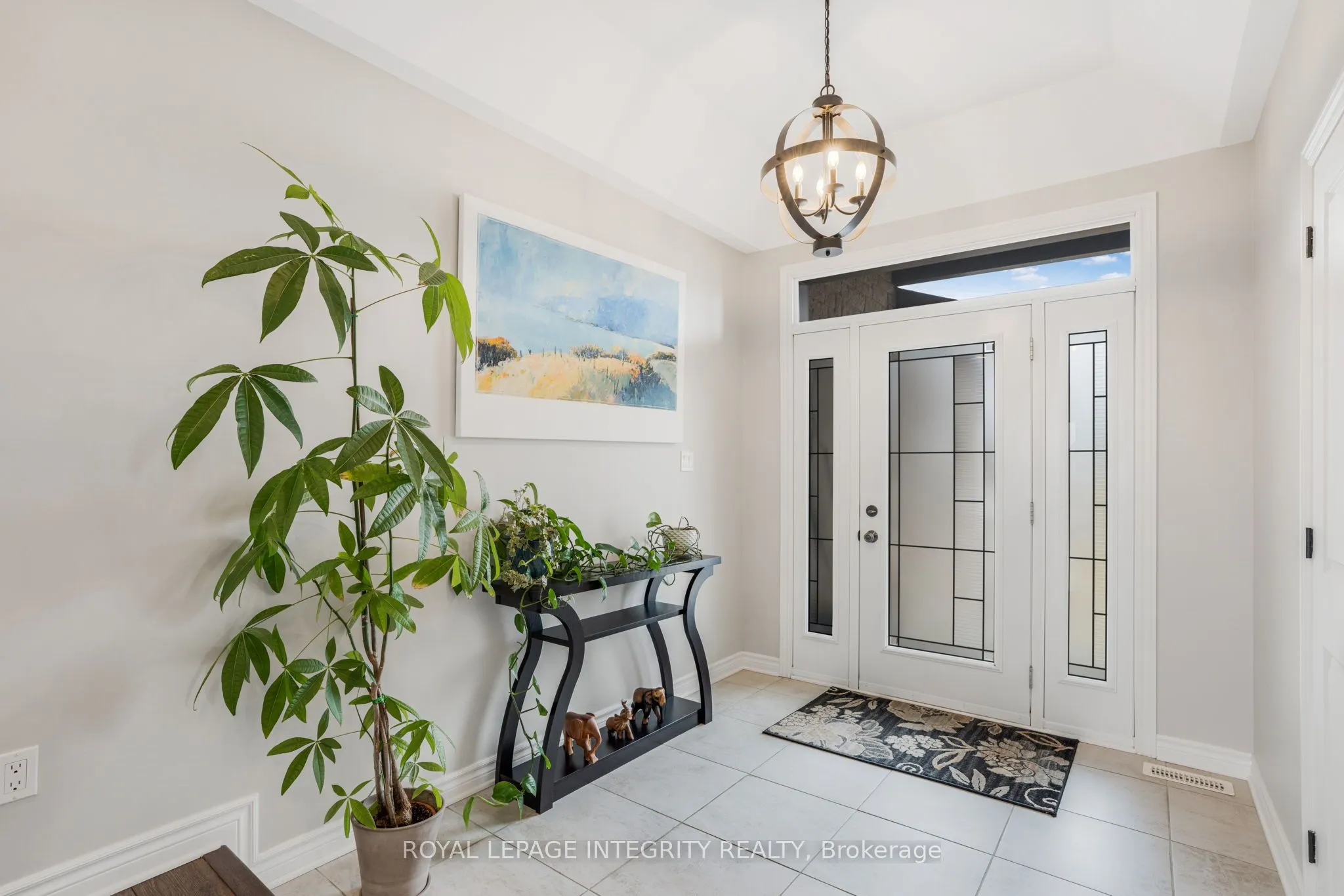 251 Des Violettes Street