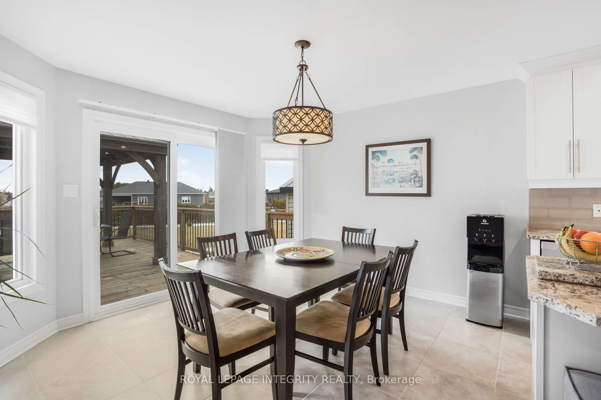251 Des Violettes Street