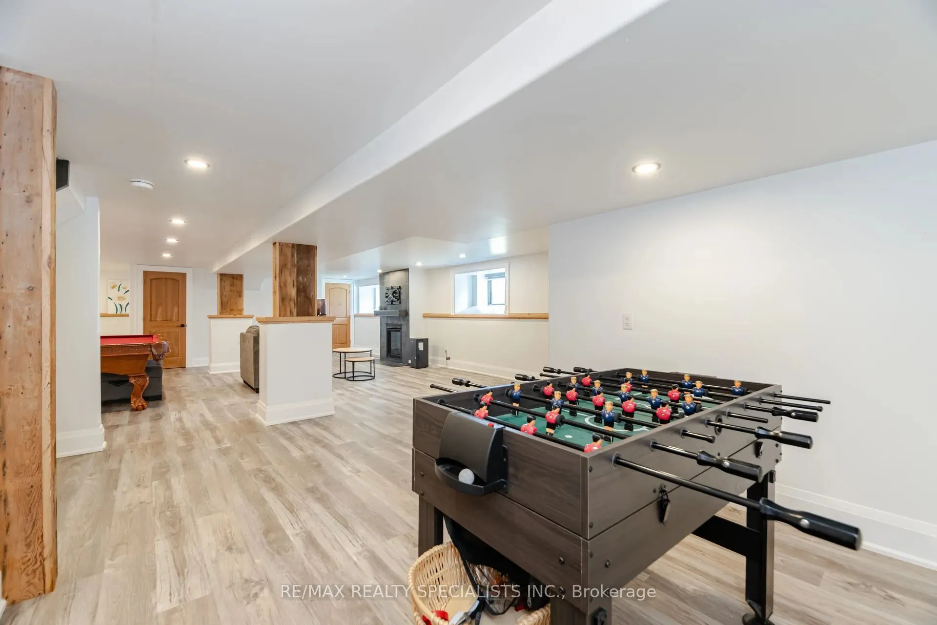 63011 Dufferin Rd 3