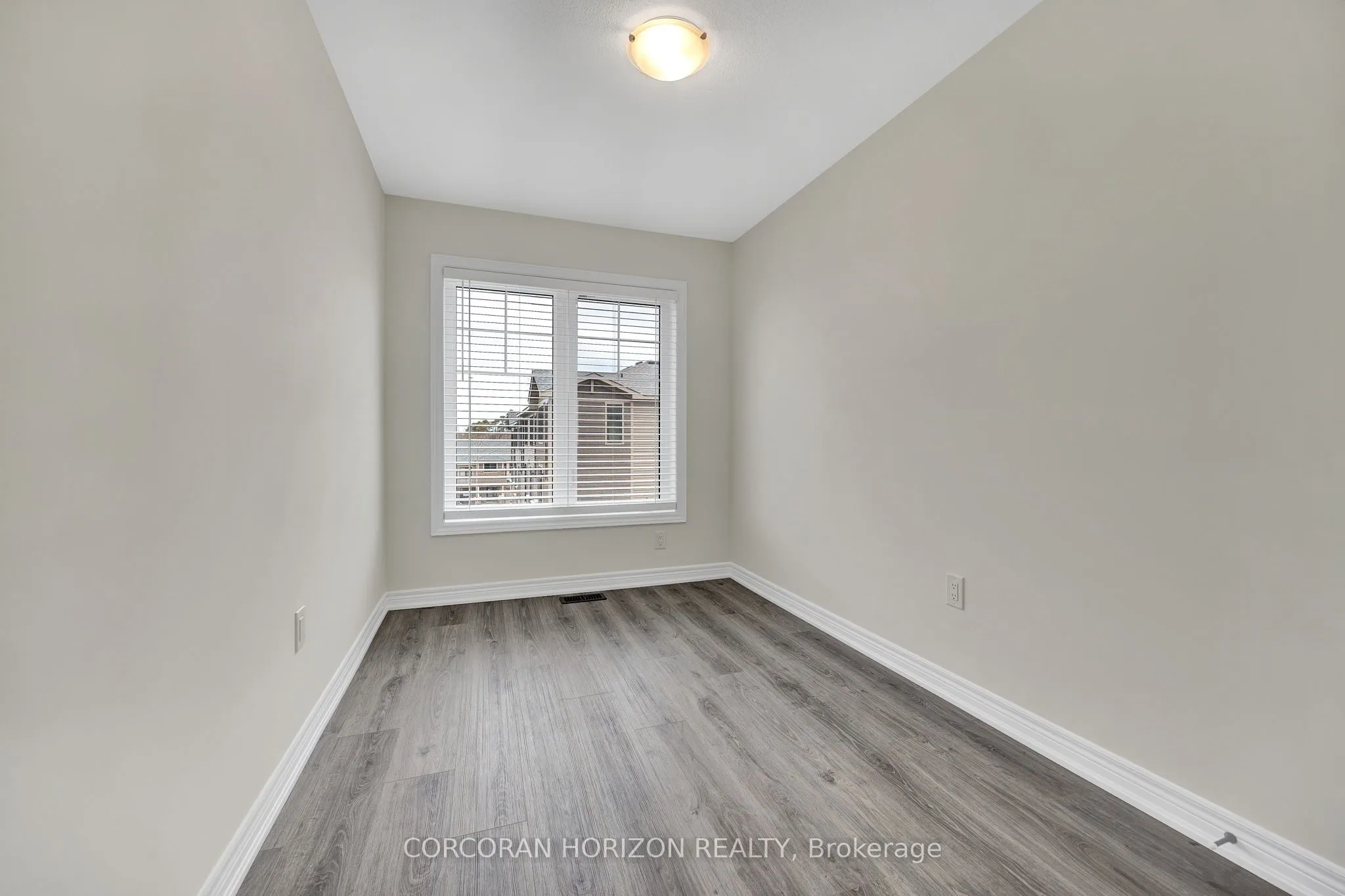 10 Birmingham Drive, #112