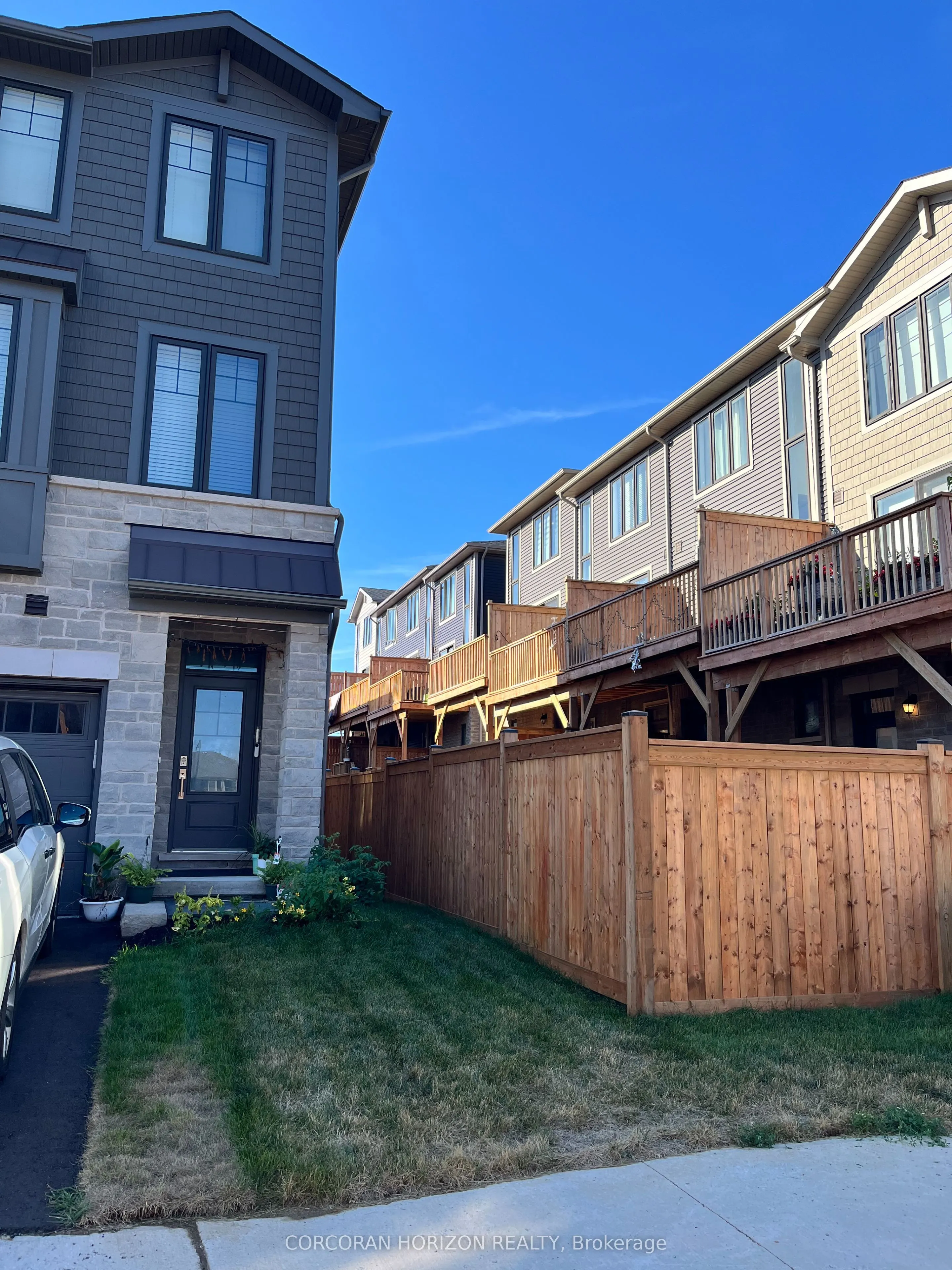 10 Birmingham Drive, #112