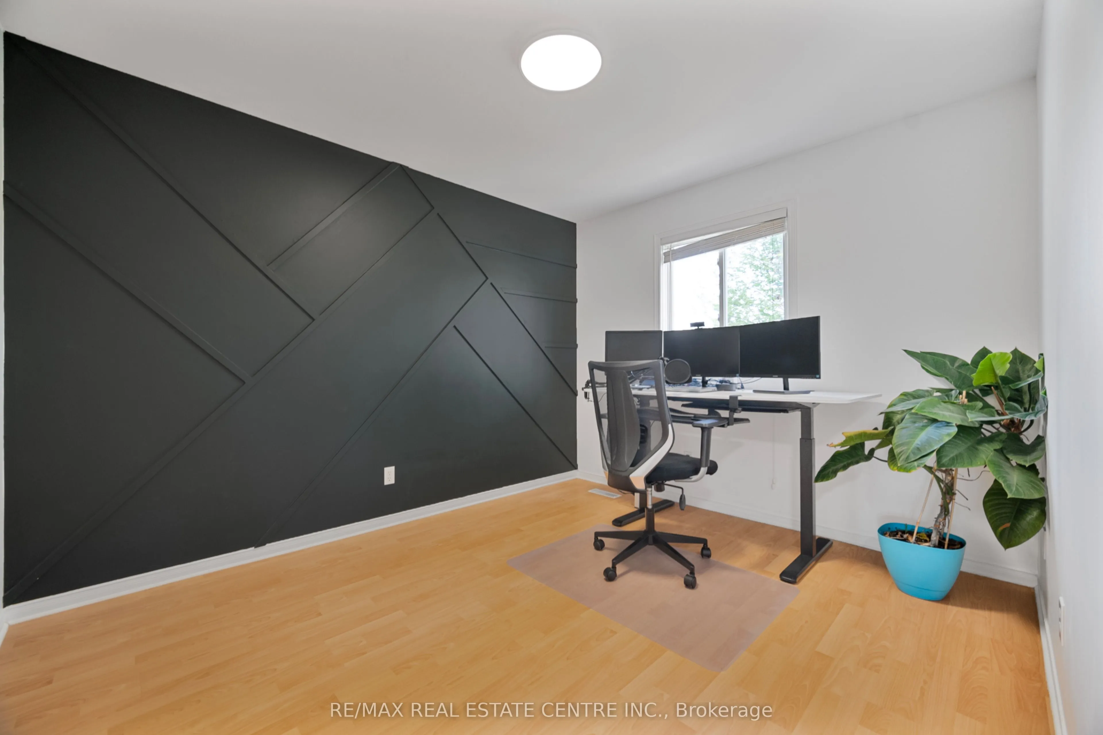 6 Eula White Place