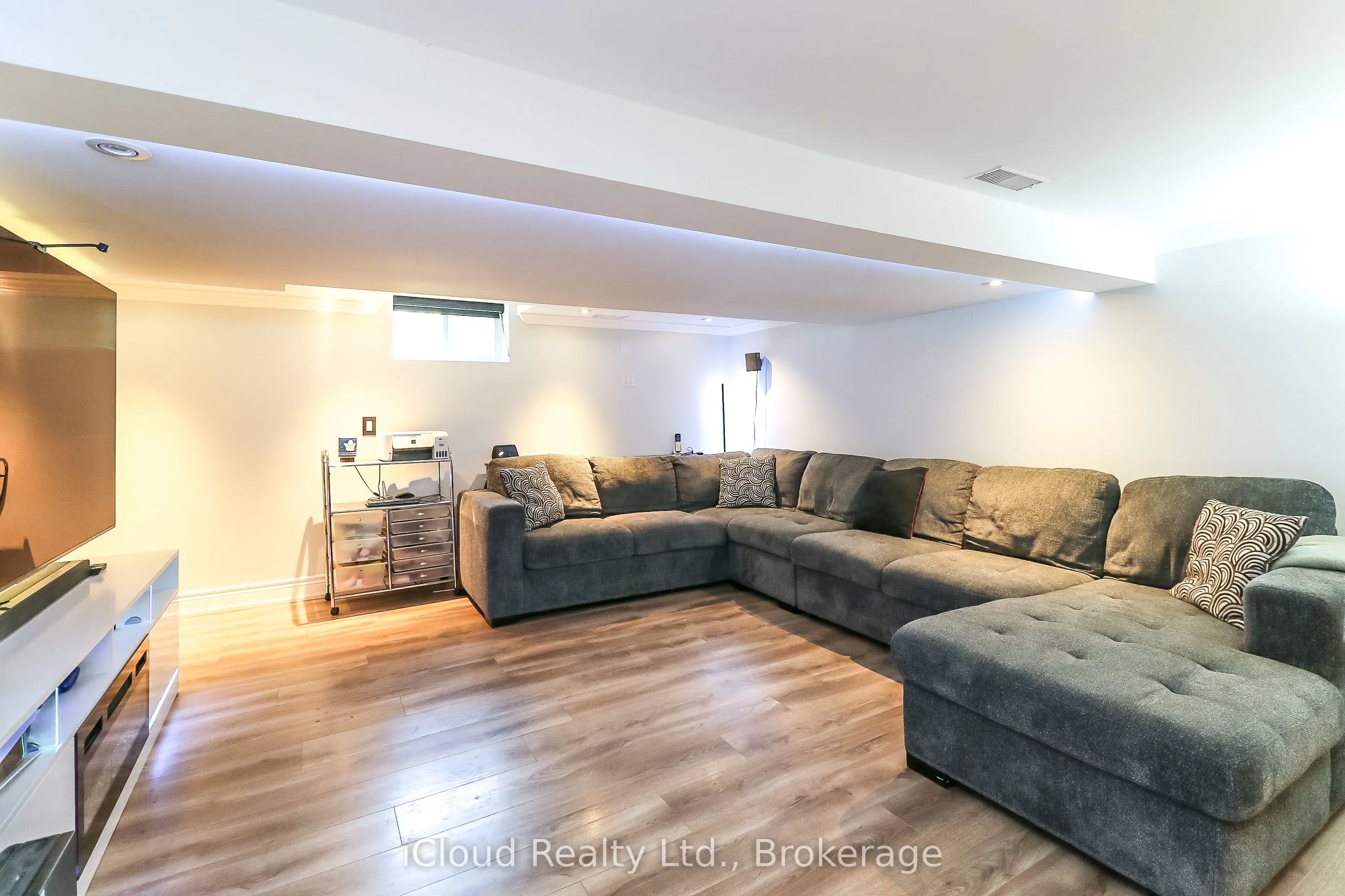 116 Trafalgar Road