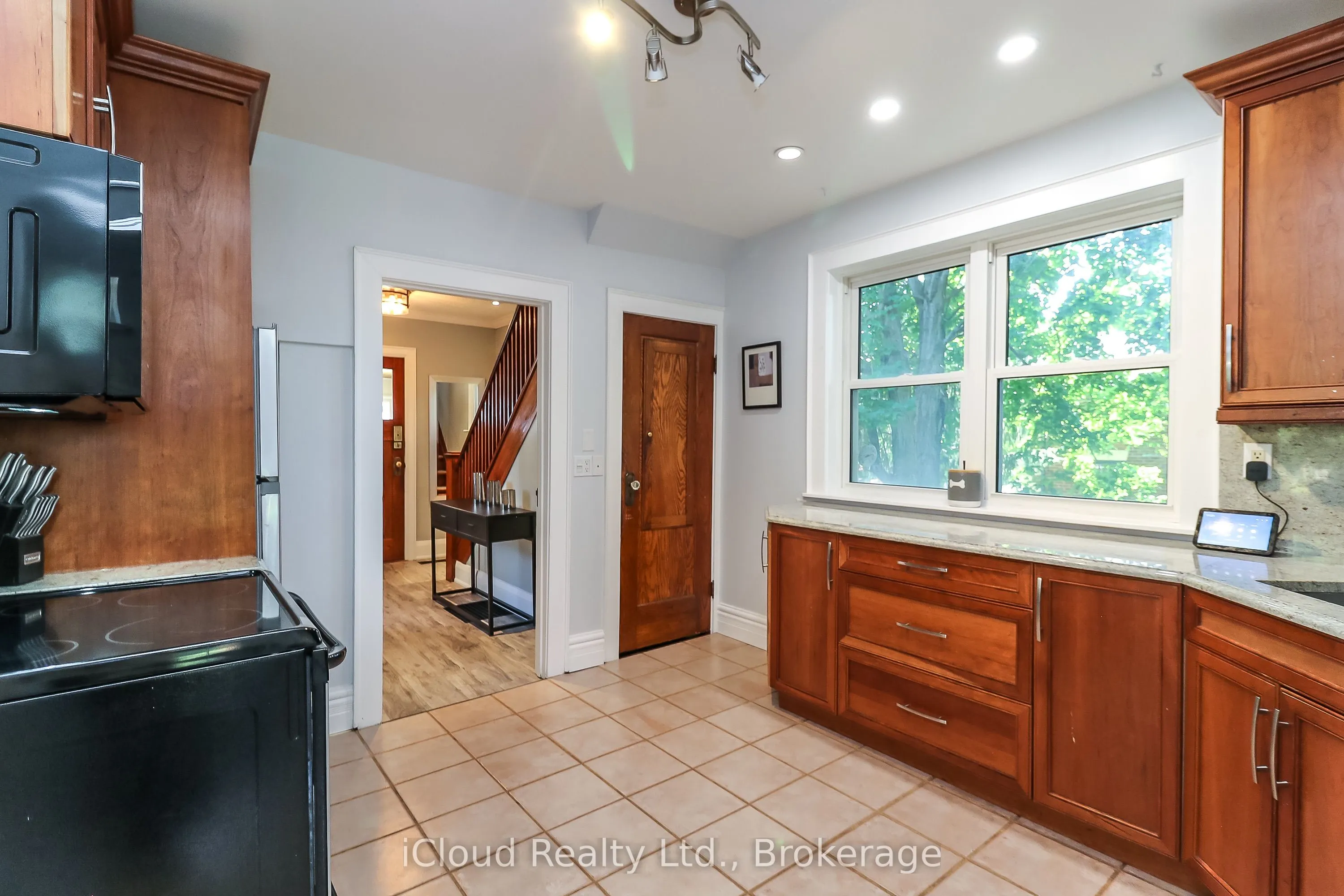 116 Trafalgar Road