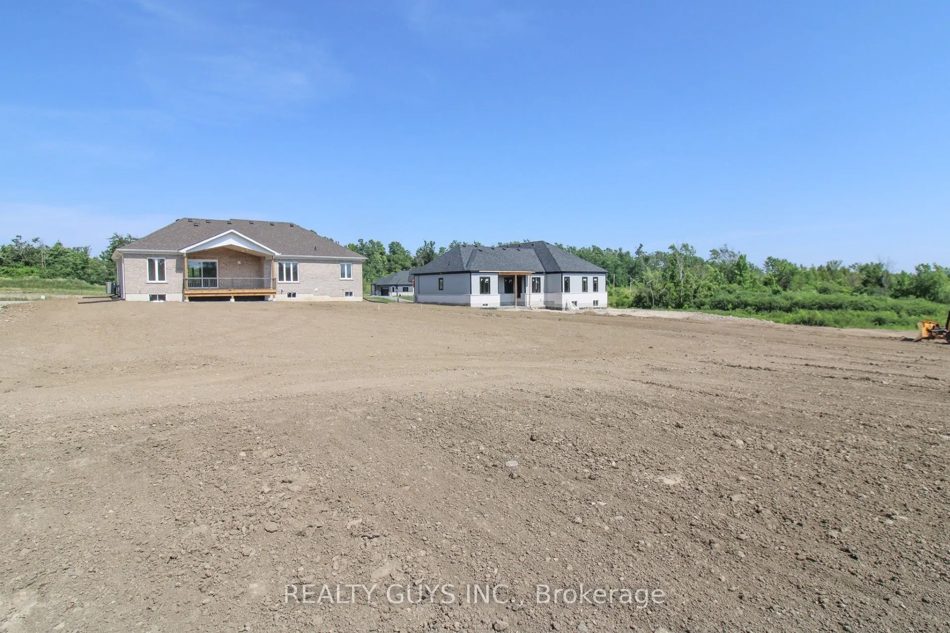 2418 GWENDOLYN Court