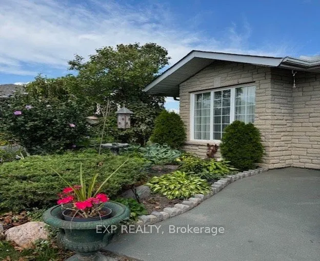 680 Trailview Drive