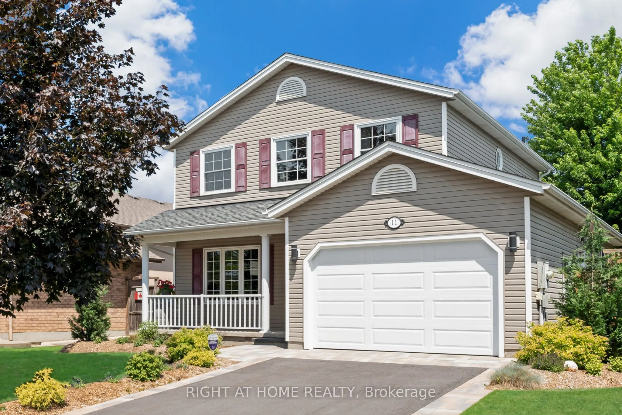 11 Hope Avenue