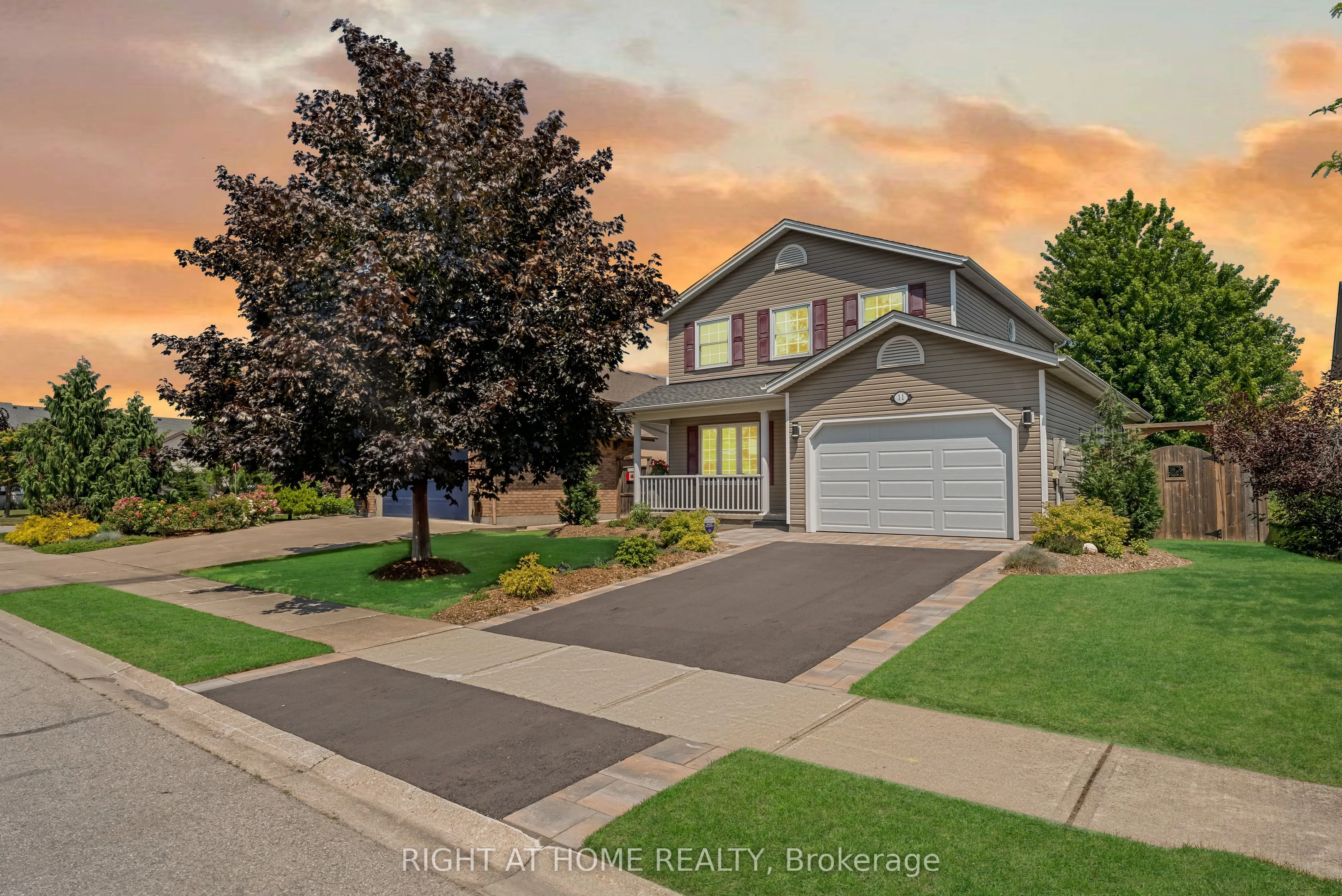 11 Hope Avenue