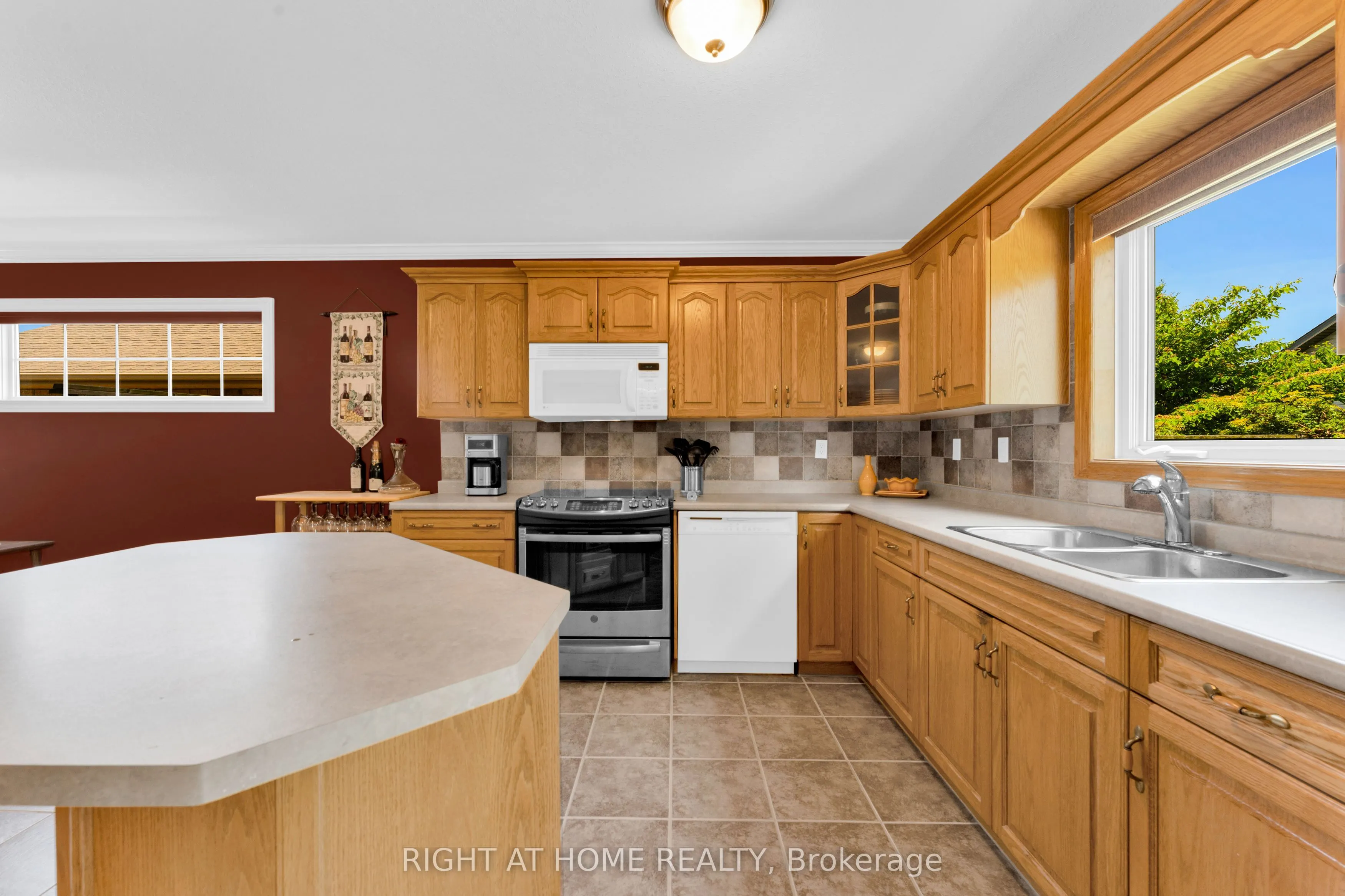 11 Hope Avenue