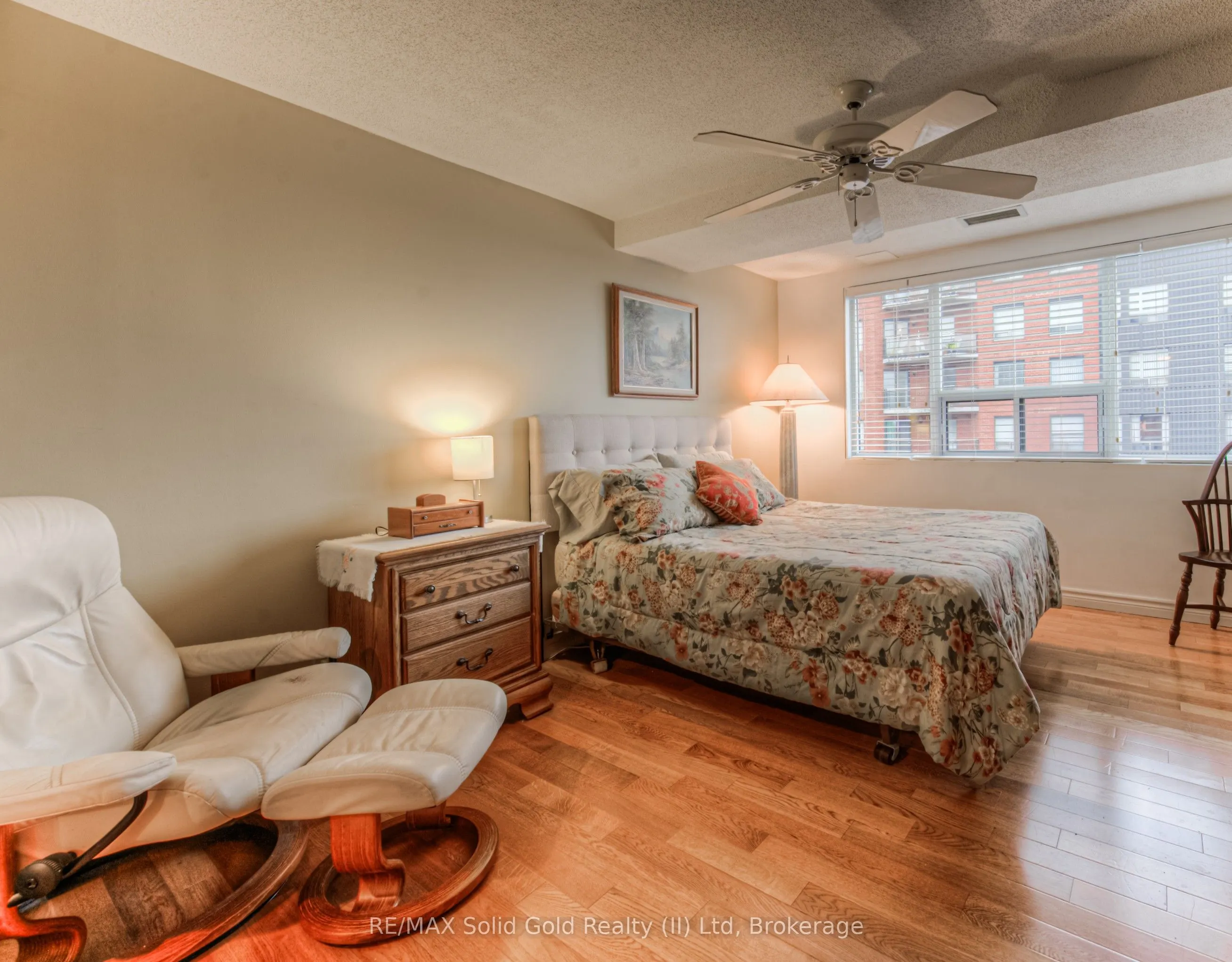 20 Ellen Street E, #611